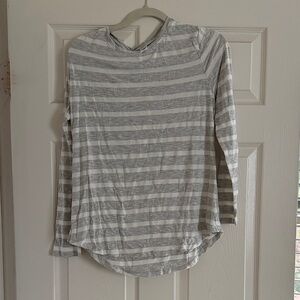 Old Navy Gray and White Striped Long Sleeve Tee
